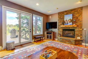 Mtn-View Breck Home with Hot Tub about 1 Mi to Ski Lift! Breckenridge